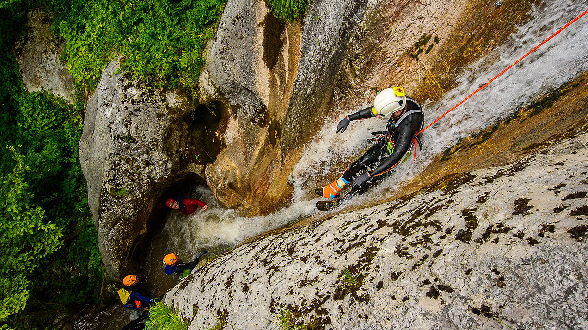 Canyon rescue exercise in Globoški potok